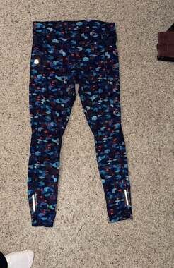 Athleta Be Free Mesh Triangular Geometric Print Full Length Leggings Size Medium